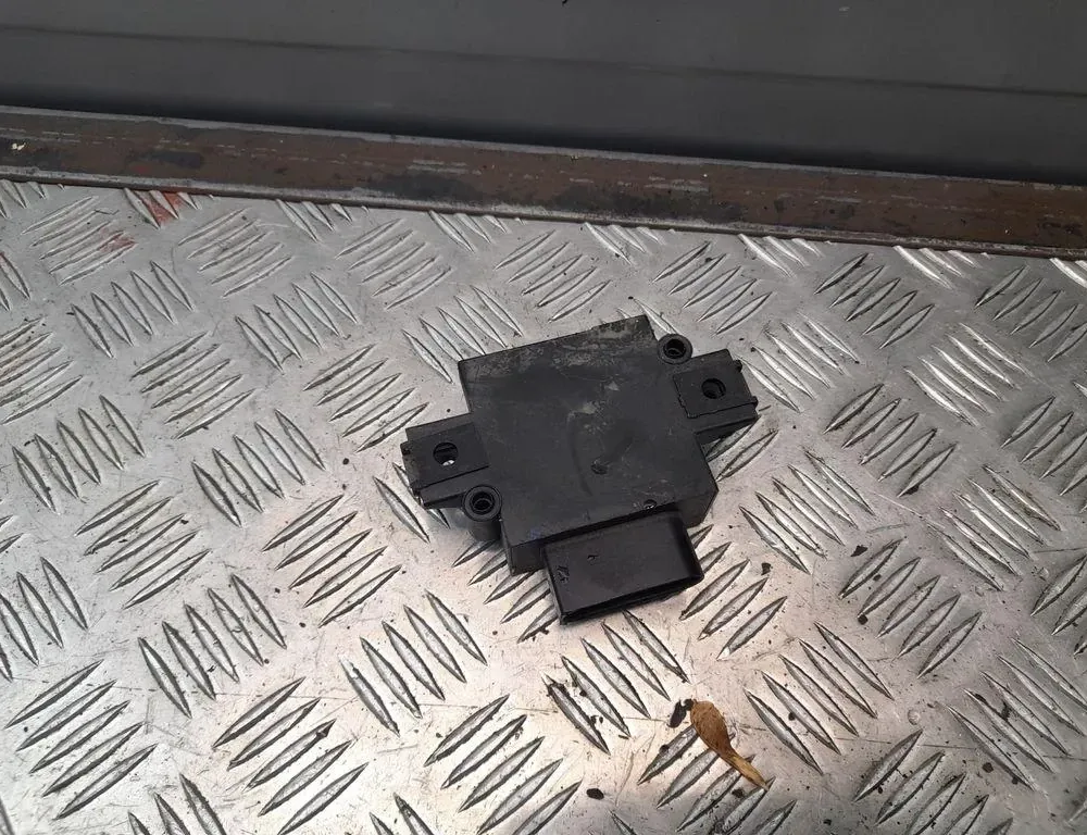 AUDI Q5 8R (2008-2017) Degvielas sūkņa relejs 4G0906093J 33420975