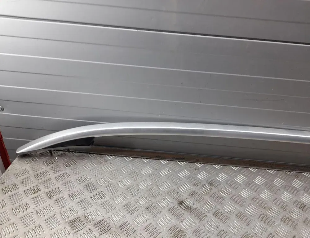 MERCEDES-BENZ GL-Class X166 (2012-2015) Aizmugurējais kreisais jumta rokturis A1668900993 33423727