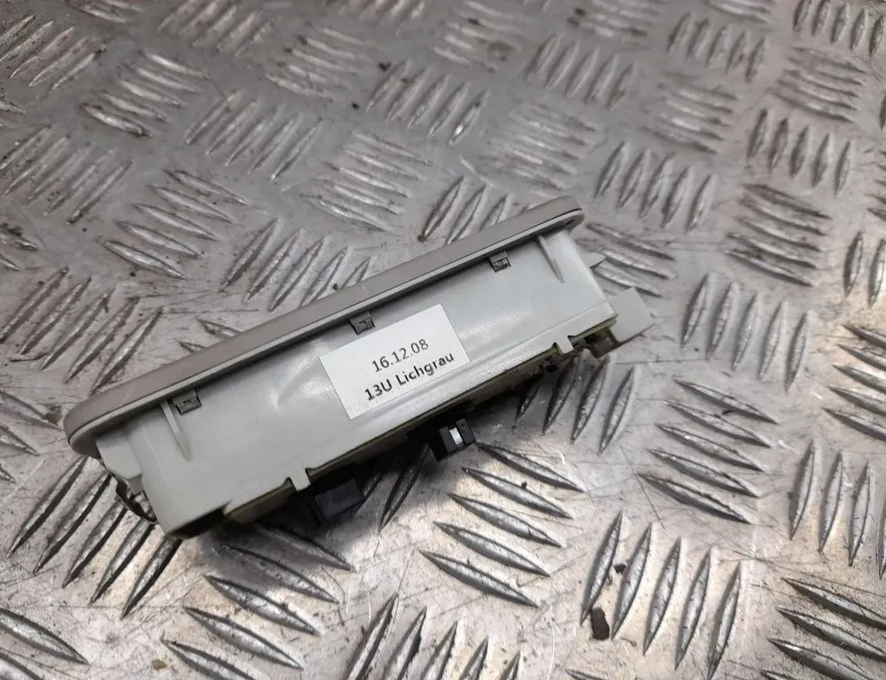 AUDI Q5 8R (2008-2017) Interior Lighting 8R0947292 33424989