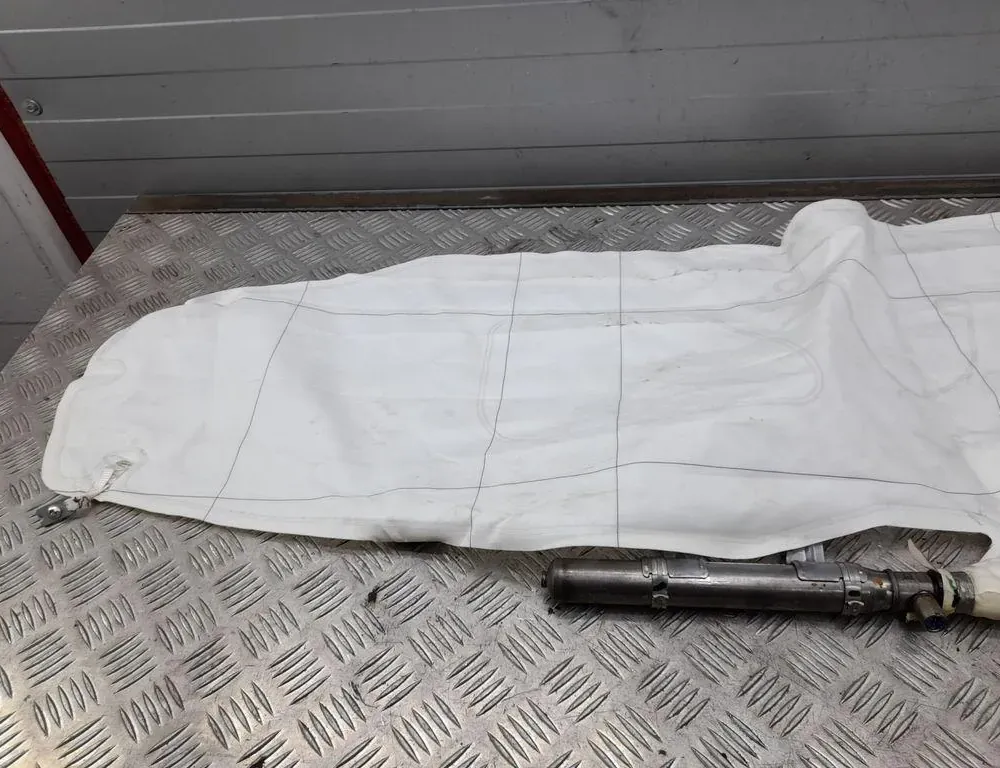 BMW 6 Series F06/F12/F13 (2010-2018) Right Side Roof Airbag SRS 85915822007 33426725