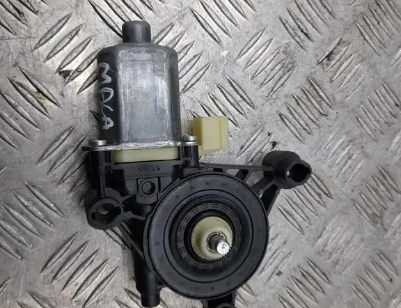 PORSCHE Macan 1 generation (2013-2023) Priekšējo kreiso durvju logu pacēlāja motorīts 5Q0959801B 33426903