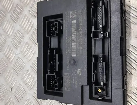 AUDI Q5 8R (2008-2017) Komforta vadības bloks 8K0907064HP 33427468