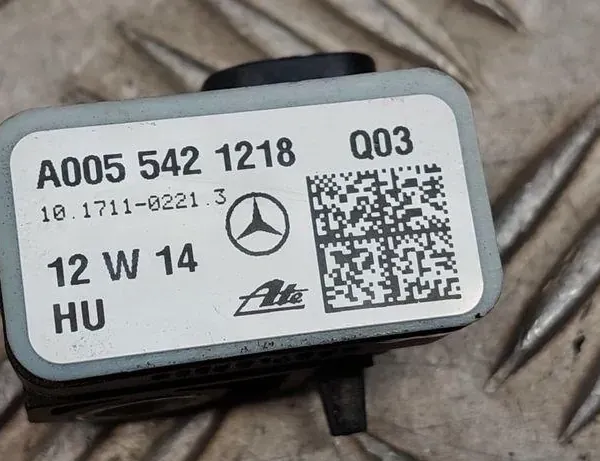 MERCEDES-BENZ CLS-Class C218/X218 (2011-2017) Rear Left Crash  Sensor A0055421218 33427865