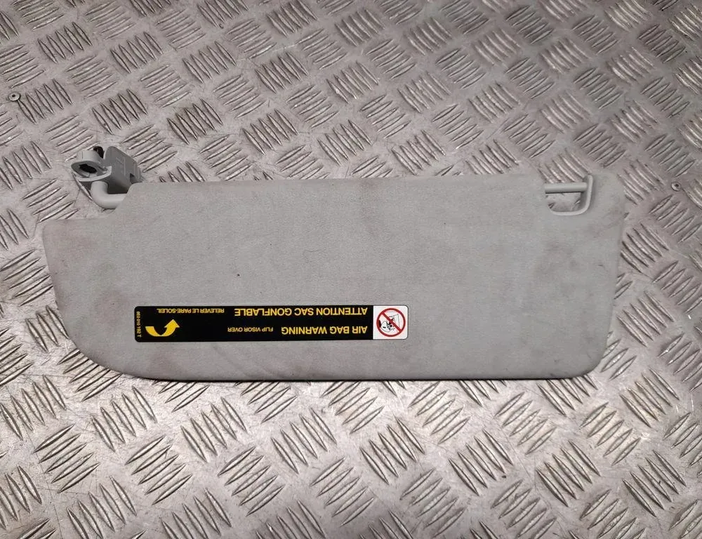 AUDI A8 D2/4D (1994-2002) Right Side Sun Visor 4H0552F 33429429
