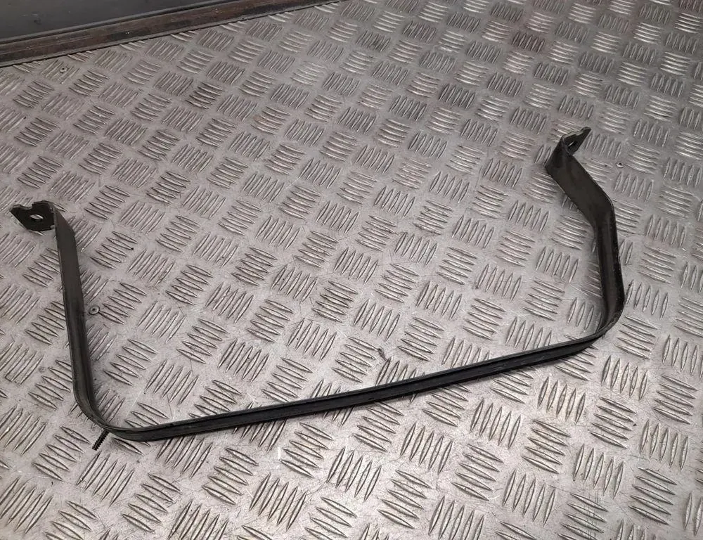 AUDI Q3 F3 (2018-2024) Degvielas tvertnes turētājs 5QF201656D 33429679