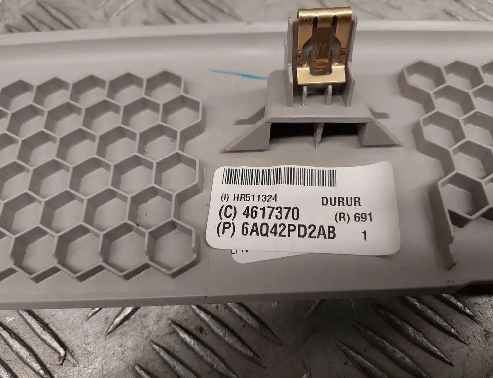 CHRYSLER Pacifica 2 generation (RU) (2016-2023) Молдинг боковых левых дверей 6AQ42PD2AB 33436392