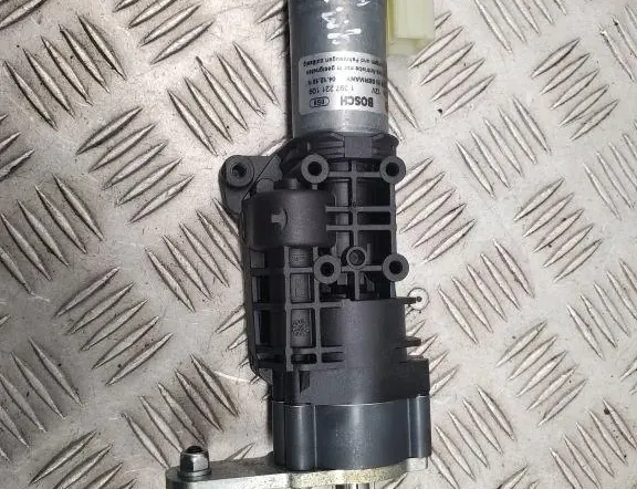 AUDI Q7 4M (2015-2024) Доводчик задней крышки 4M0827851C 33439905