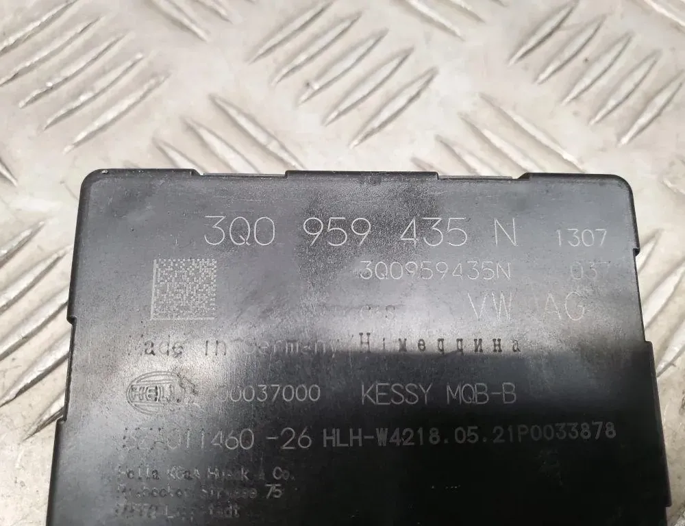 VOLKSWAGEN Atlas 1 generation (2017-2024) Brake system control unit 3Q0959435N 33440374