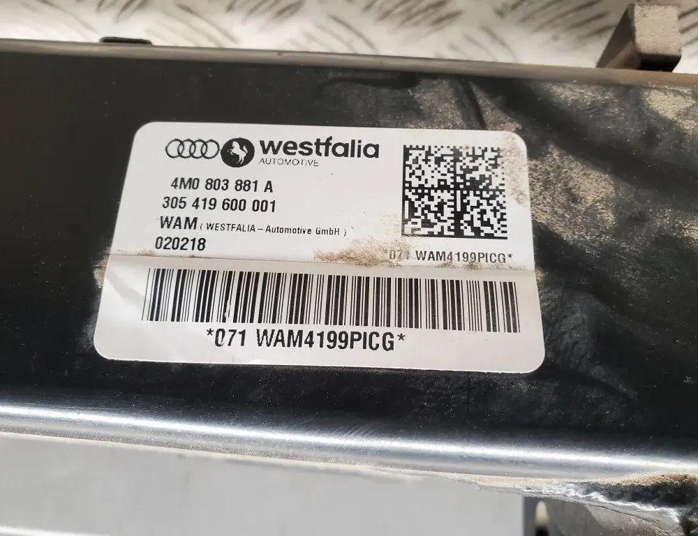 AUDI Q7 4M (2015-2024) Фаркоп 4M0803881A,4M0907383E 33441692