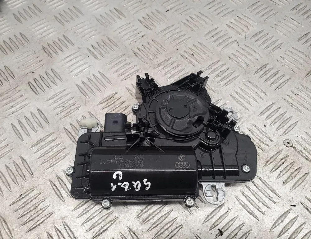 AUDI Q8 4M (2018-2024) Rear Tailgate Boot Soft Close Motor 8V5827887C 33443412