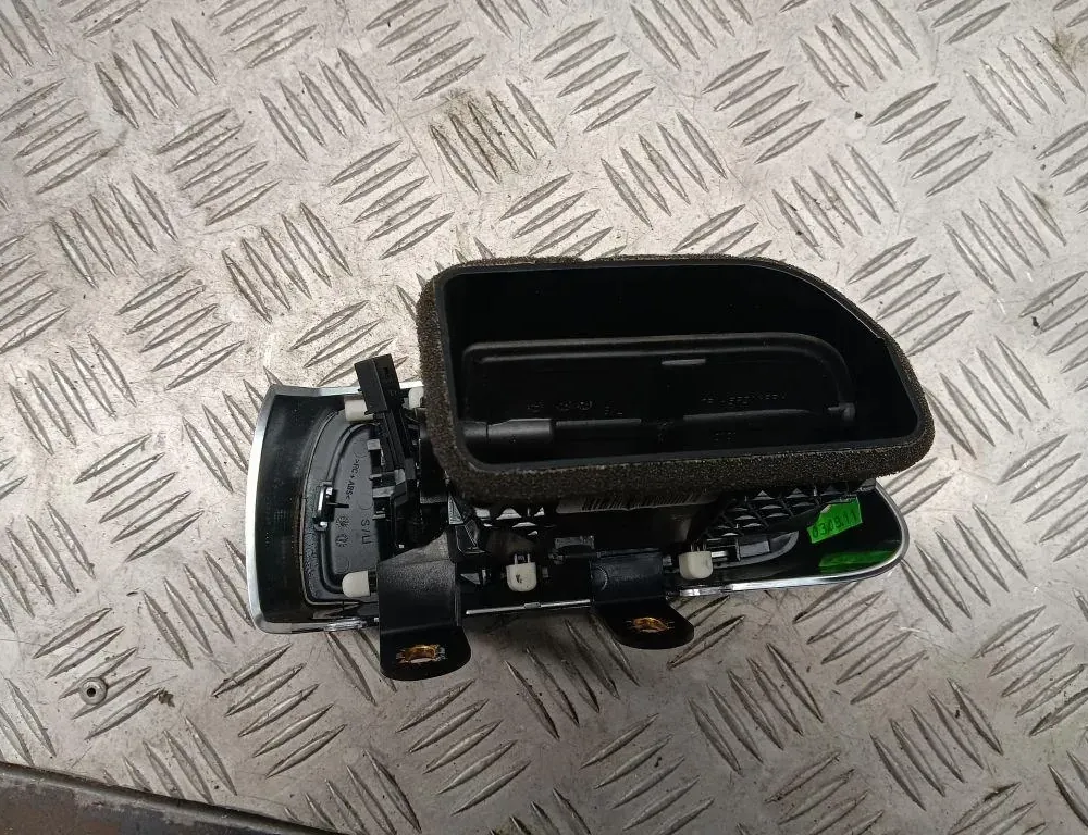 PORSCHE Cayenne 958 (2010-2018) Gaisa restes aizmugurē 7P5819703A 33447839