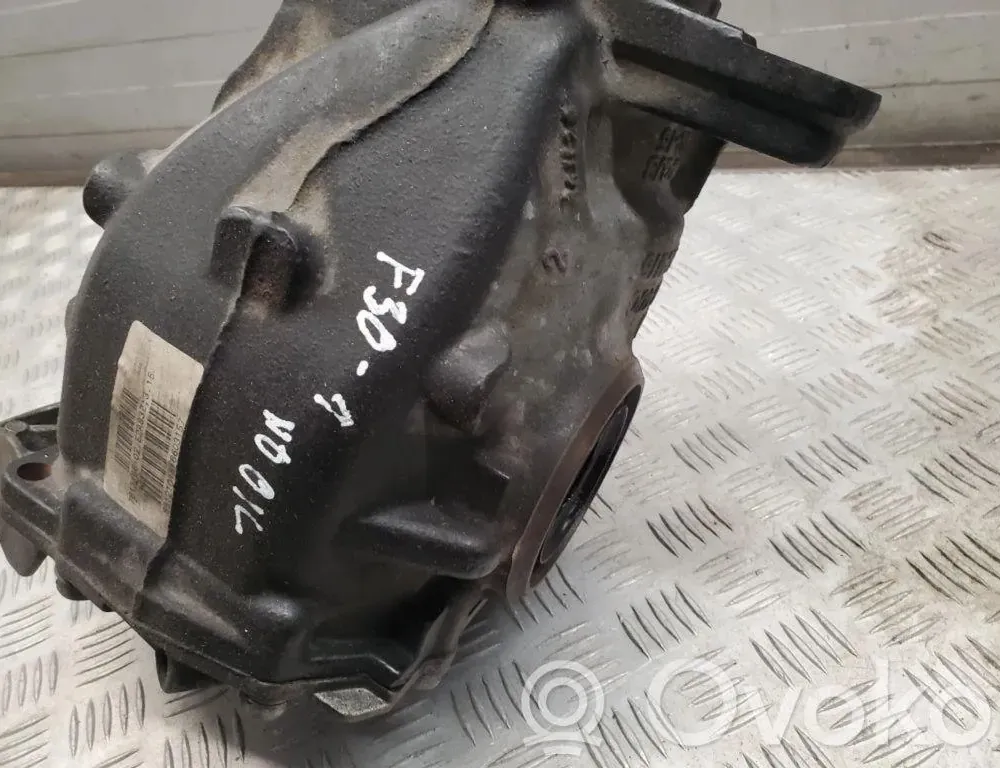 BMW 3 Series F30/F31 (2011-2020) Aizmugurējais reduktors 7612166 33447843