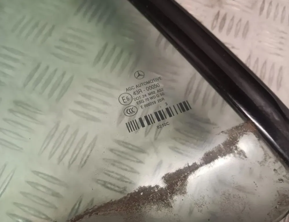 MERCEDES-BENZ E-Class W212/S212/C207/A207 (2009-2016) Фортка задняя правая A2076701403 33448330