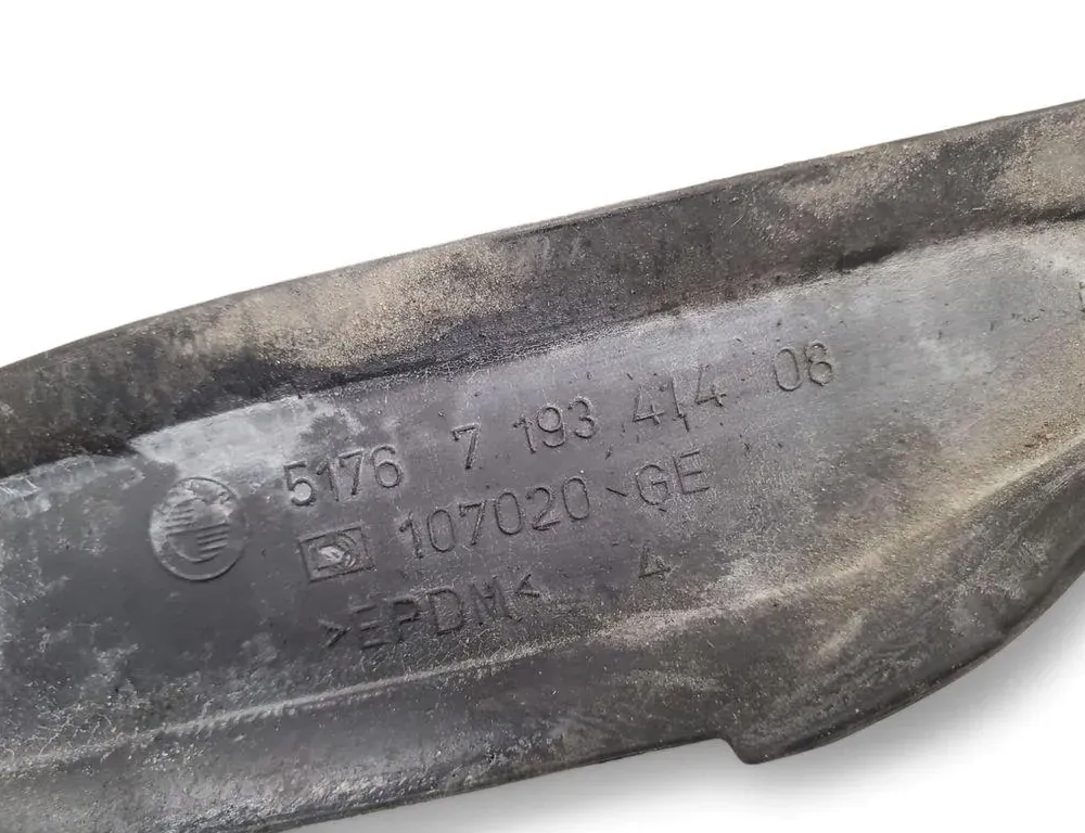 BMW 5 Series Gran Turismo F07 (2010-2017) Citas motora nodalījuma detaļas 7193414 33452640