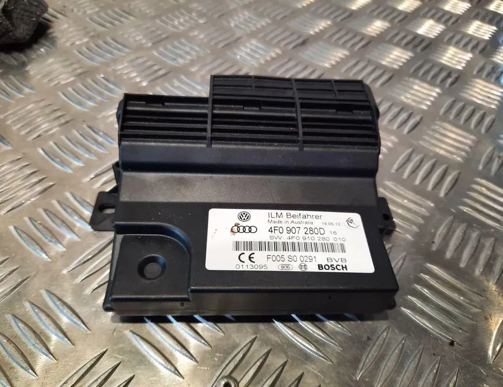 AUDI Q7 4L (2005-2015) Power Distribution Box 4F0907280D 33483208