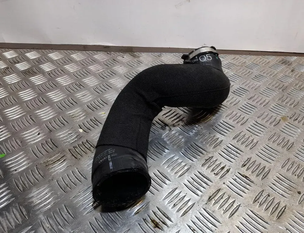 AUDI Q5 8R (2008-2017) Starpdzesētāja / interkūlera truba 8R0145737 33483720