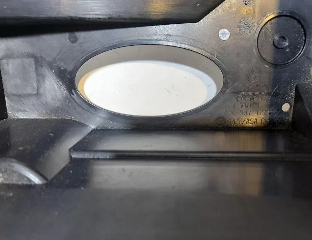 AUDI TT 8J (2006-2014) Fuse Box 8J0937124 33483848