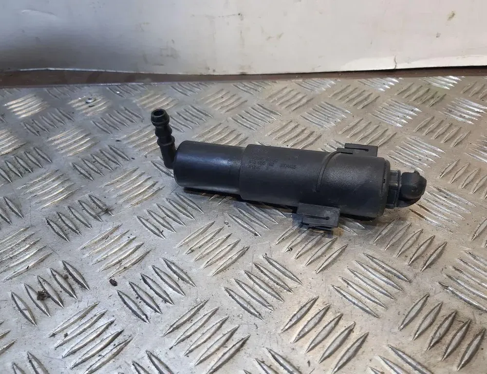 AUDI A5 Sportback 8T (2009-2011) Right Side Headlight Washer 8T0955102 33484379