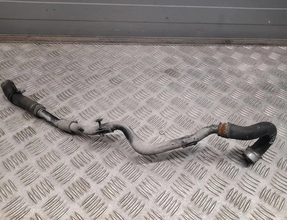 PORSCHE Panamera 970 (2009-2016) Coolant Hose Pipe 97010604400 33486203