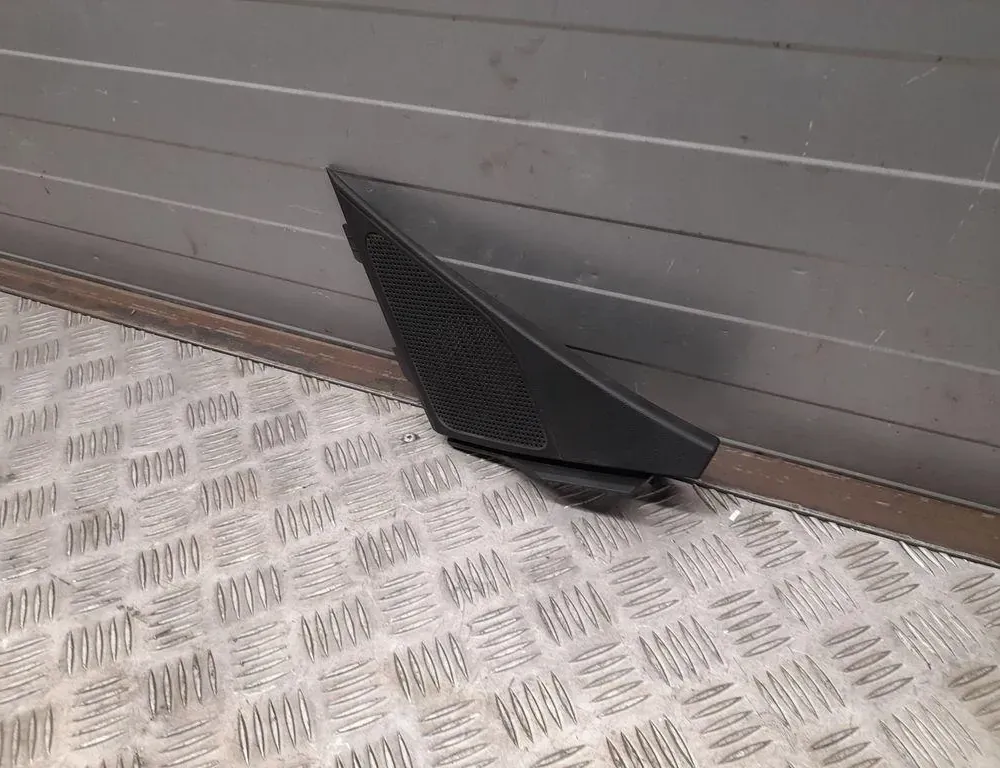 CHEVROLET Camaro 6 generation (2015-2024)  Крышка динамика 23168368 33486978