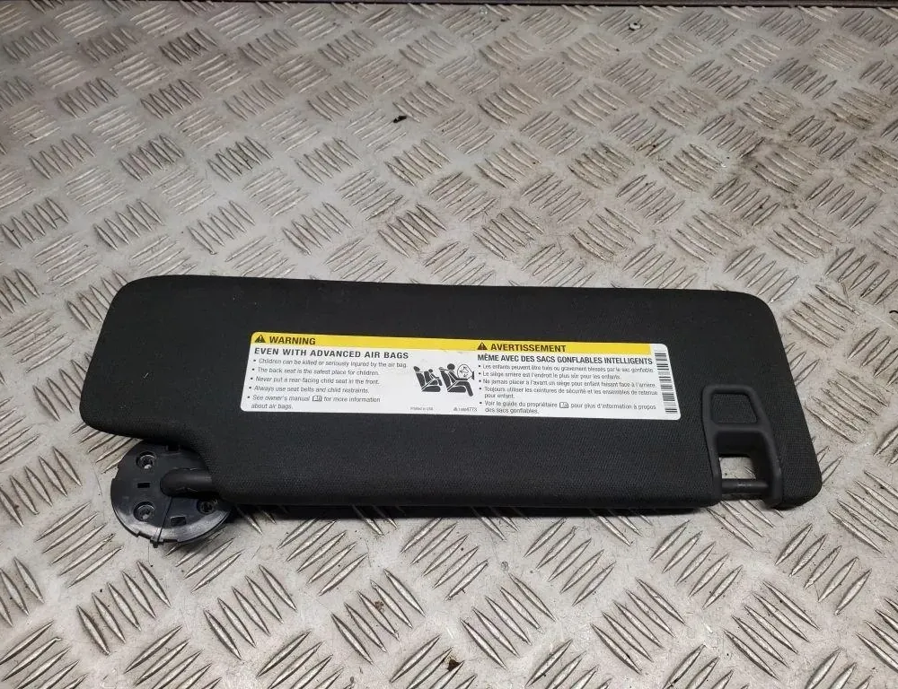 CHEVROLET Camaro 6 generation (2015-2024) Right Side Sun Visor 33488199