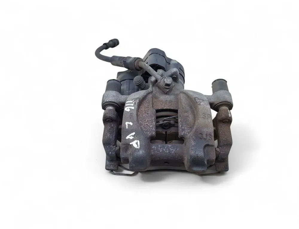 VOLKSWAGEN Tiguan 2 generation (2016-2024) Aizmugurējais labais bremžu suports 3Q0615406 33490256