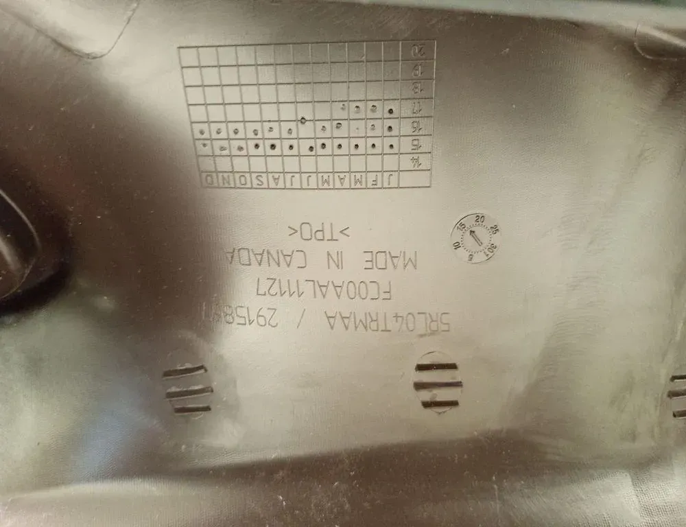 CHRYSLER Pacifica 2 generation (RU) (2016-2023) Передняя панель салона 5RL04TRMAA 33490597