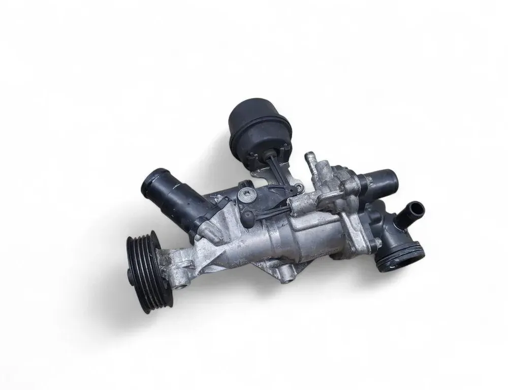 MERCEDES-BENZ GLA-Class X156 (2013-2020) Водяной насос A2702000007 33490799