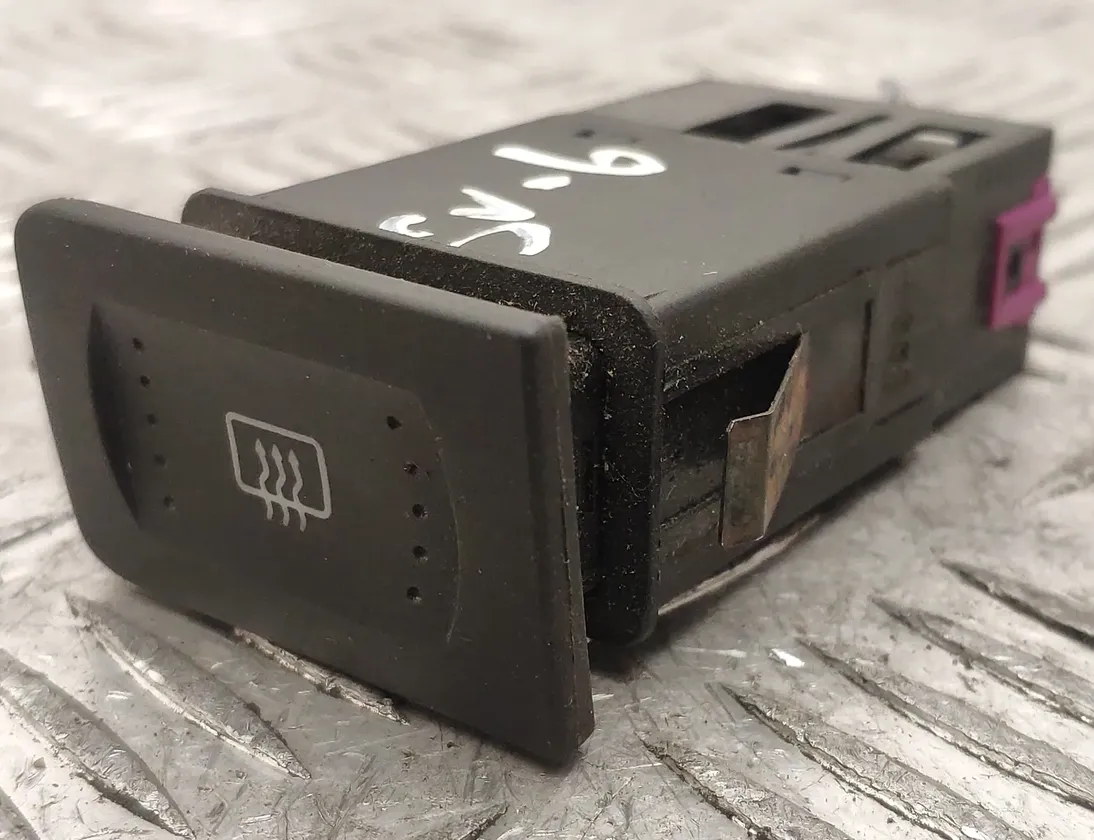 VOLKSWAGEN Golf 4 generation (1997-2006) Rear window heating switch 1J0959621C 13841226