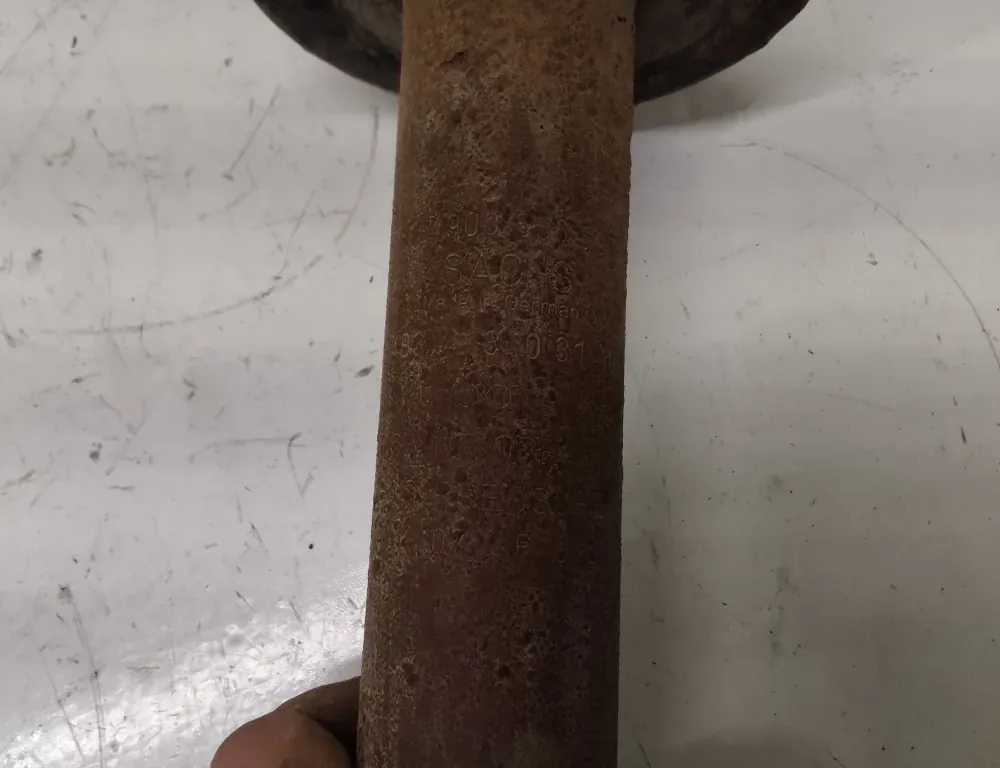 AUDI A6 C5/4B (1997-2004) Амортизатор задний правый 4B0513032D 33573130