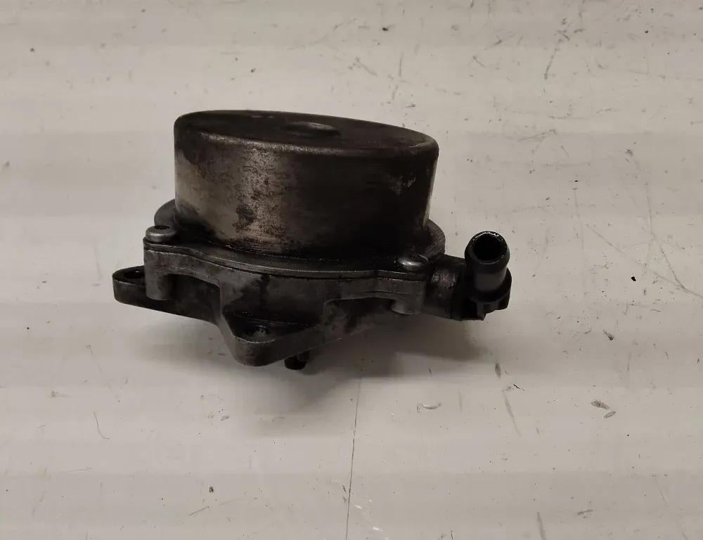 AUDI A6 C5/4B (1997-2004) Vacuum Pump 72218501 33573149