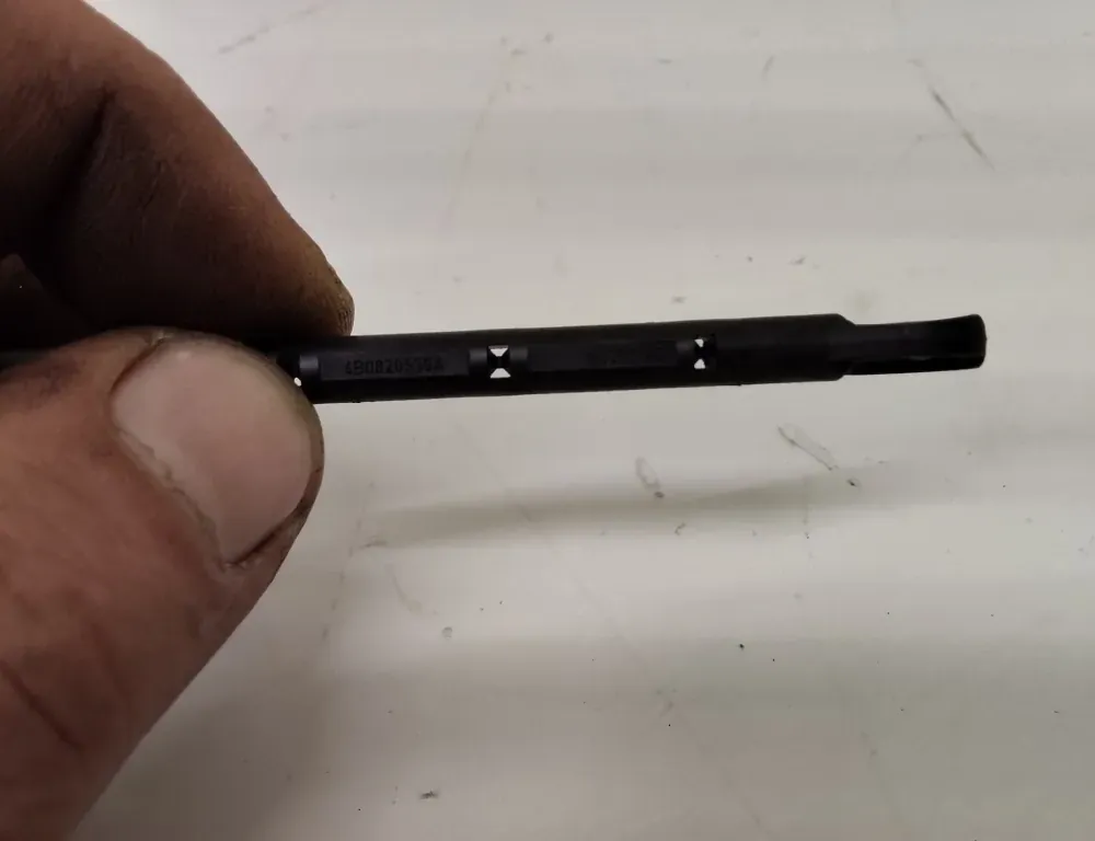 AUDI A6 C5/4B (1997-2004) Exhaust gas temperature sensor 4B0820539A 33573351