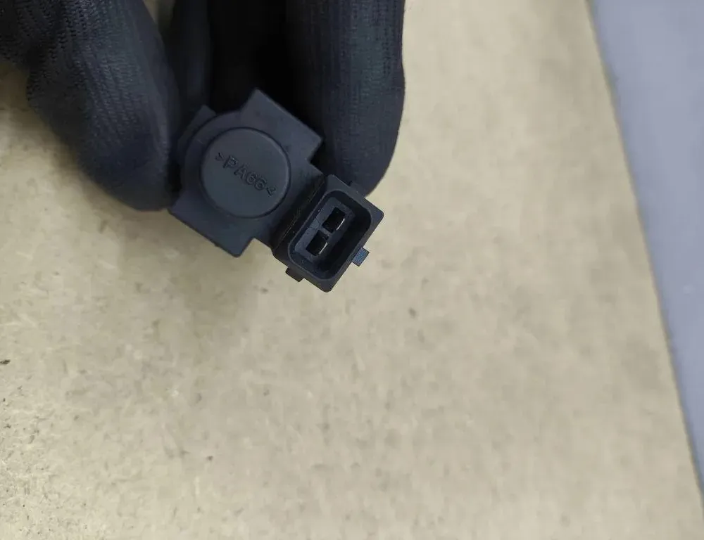 BMW 3 Series E90/E91/E92/E93 (2004-2013) Vakuuma vārsts 7810831 33112495