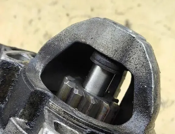 BMW 3 Series E90/E91/E92/E93 (2004-2013) Стартер 0001115069 33114275