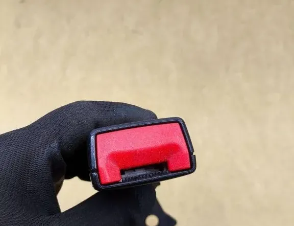 BMW 3 Series E90/E91/E92/E93 (2004-2013) Застежка сиденья задняя левая 603853900G,9117261 33115709