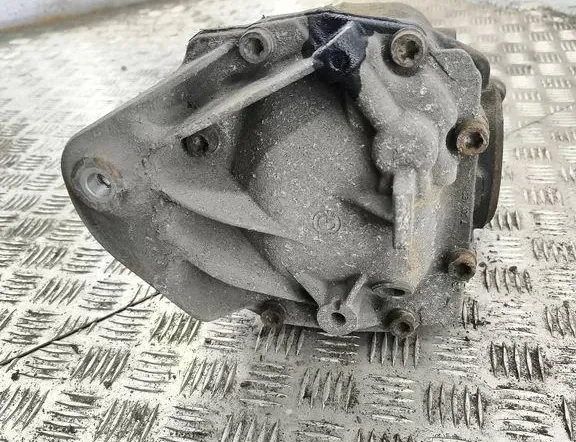 BMW 3 Series F30/F31 (2011-2020) Aizmugurējais reduktors 7599475,E27091323 33115946