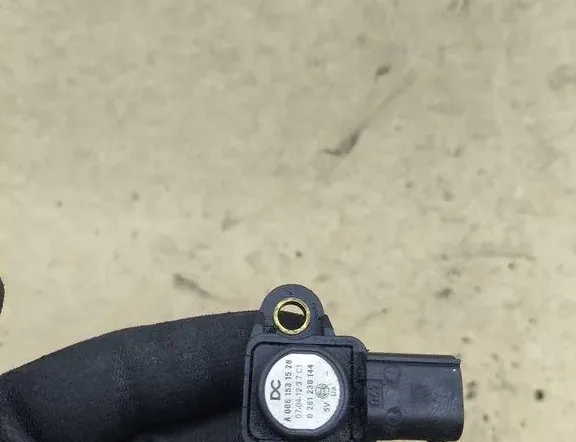 MERCEDES-BENZ CLS-Class C219 (2004-2010) MAP sensors A0061531528 33127220