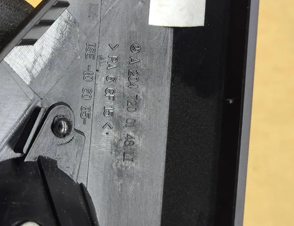 MERCEDES-BENZ C-Class W204/S204/C204 (2004-2015) Колонка дверей передняя правая A2047200148 33134249