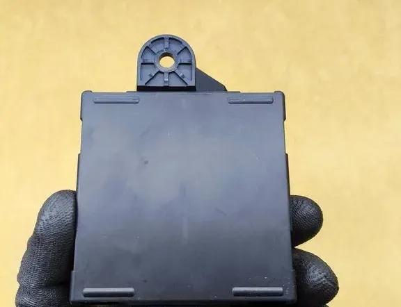 MERCEDES-BENZ E-Class W211/S211 (2002-2009) Блок управления дверей задние правые A2129004106,A2128208926 33151444