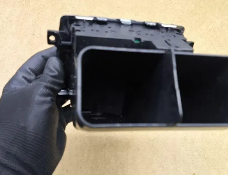 MERCEDES-BENZ S-Class W221 (2005-2013) Gaisa restes aizmugurē A2218301054 33151897