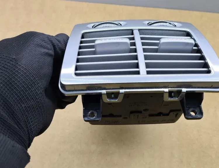 MERCEDES-BENZ S-Class W221 (2005-2013) Gaisa restes aizmugurē A2218301054 33151897