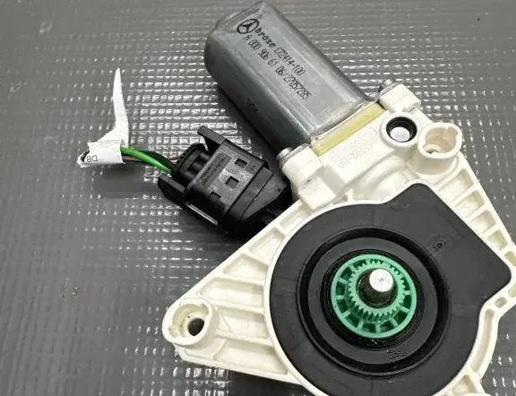 MERCEDES-BENZ E-Class W213/S213/C238/A238 (2016-2024) Front Left Door Window Regulator Motor C72414100,A0009066106 33141882
