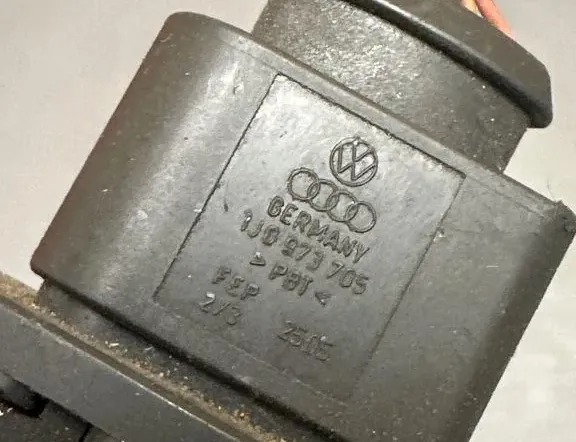 AUDI Q7 4M (2015-2024) Gaisa plūsmas mērītājs 1J0973705 33144824