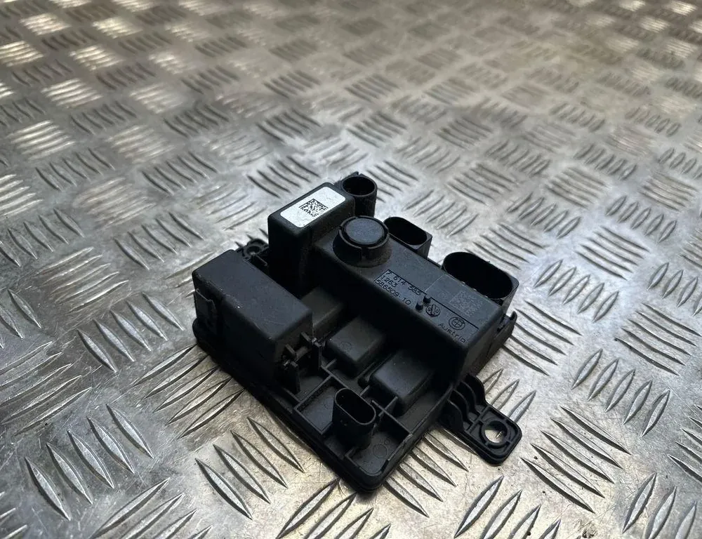 BMW i8 I12 (2013-2017) Other Control Units 7614585,58650910 33148704