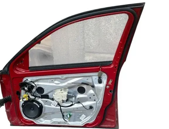 MERCEDES-BENZ C-Class W204/S204/C204 (2004-2015) Front Right Door 33148755