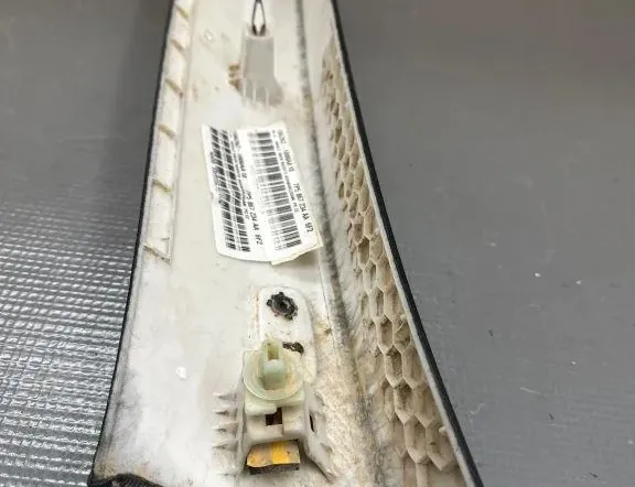 PORSCHE Cayenne 958 (2010-2018) Right A Pillar Trim 7P5867234 33161382