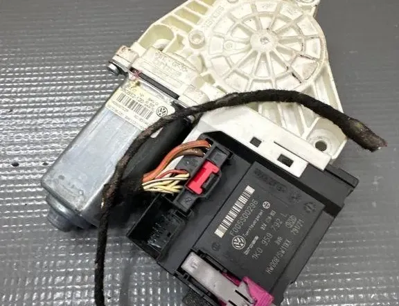 VOLKSWAGEN Passat B7 (2010-2015) Front Right Door Window Regulator 974629103,1K0959792L 33161599