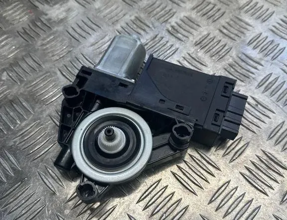 VOLVO XC60 2 generation (2017-2024) Моторчик стеклоподъемника задней левой двери 10131383,31674759 33165478