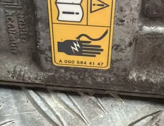 MERCEDES-BENZ C-Class W205/S205/C205 (2014-2023) Инвертор A0005844147 33167925