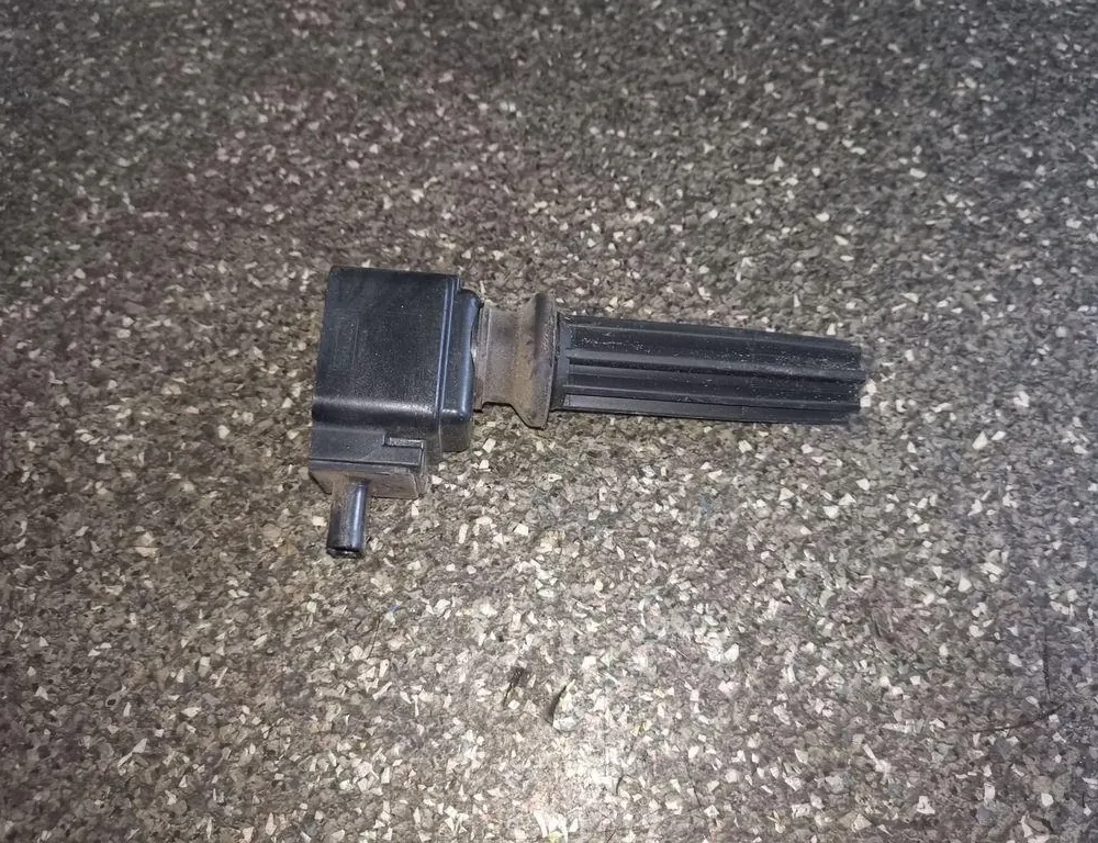 FORD USA Focus 3 generation (2011-2020) Augstsprieguma aizdedzes spole CM5E12A366CA 33852007